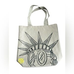 Starbucks NYC Statue of Liberty Limited Edition Tote